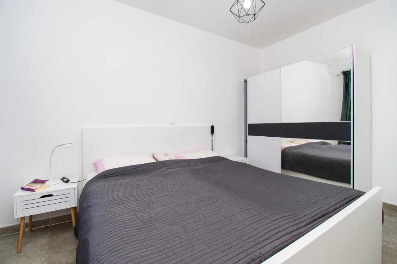 Apartman Benmi Vodice Exterior photo